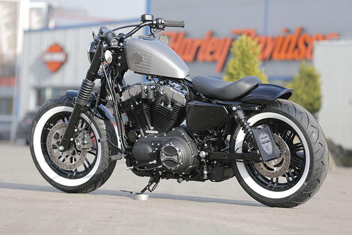 Custombike-Unikat von Thunderbike Customs auf Basis der Harley Davidson Sportster 48