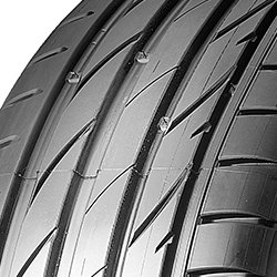 Maxxis Victra Sport 5 ( 235/40 ZR18 95Y XL )