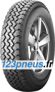 TOYO 785 Le 785 est un pneu qui offre une excellente traction et une très grande réactivité.Il est construit avec une bande de roulement \