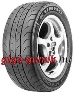 Kumho Ecsta V700