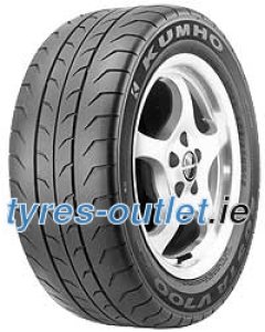 Kumho Ecsta V700
