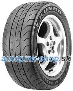 Kumho Ecsta V700