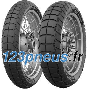 Metzeler Karoo 4 Street 15070 R18 TL roue arrière /C